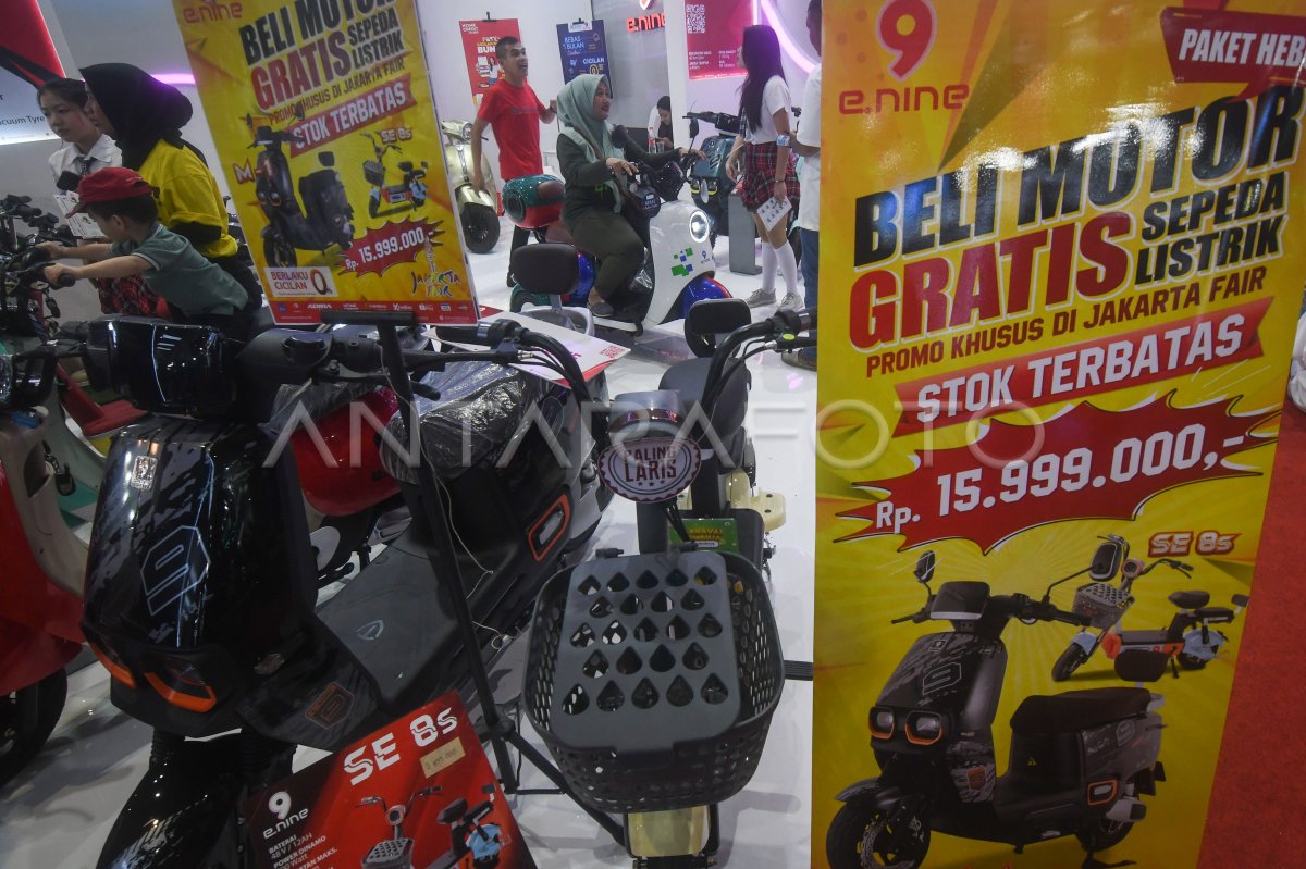 Subsidi Sepeda Motor Listrik Di Indonesia Antara Foto