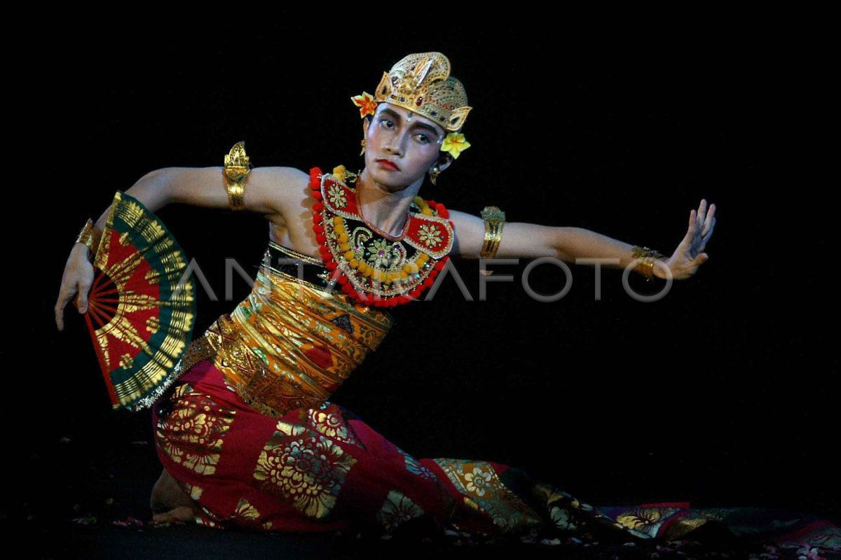 Tari Kebyar Duduk | ANTARA Foto