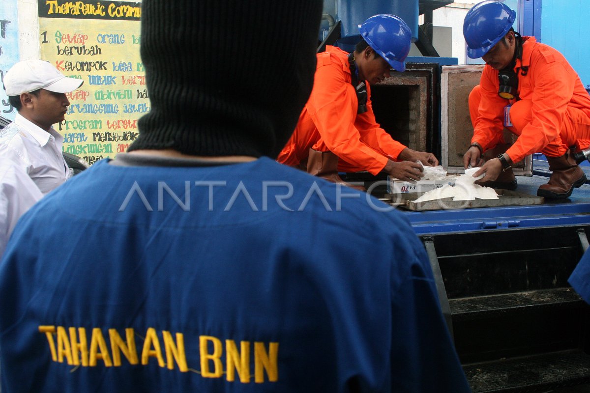 Pemusnahan Barang Bukti Antara Foto