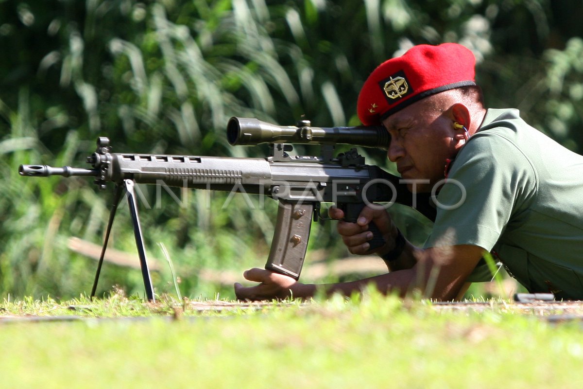 Kejuaraan Menembak Kopassus Antara Foto