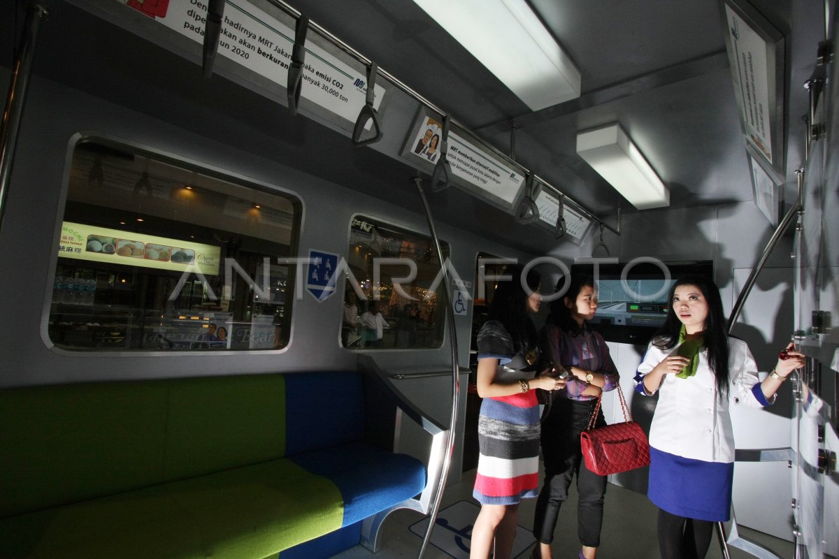 MRT ROAD SHOW | ANTARA Foto