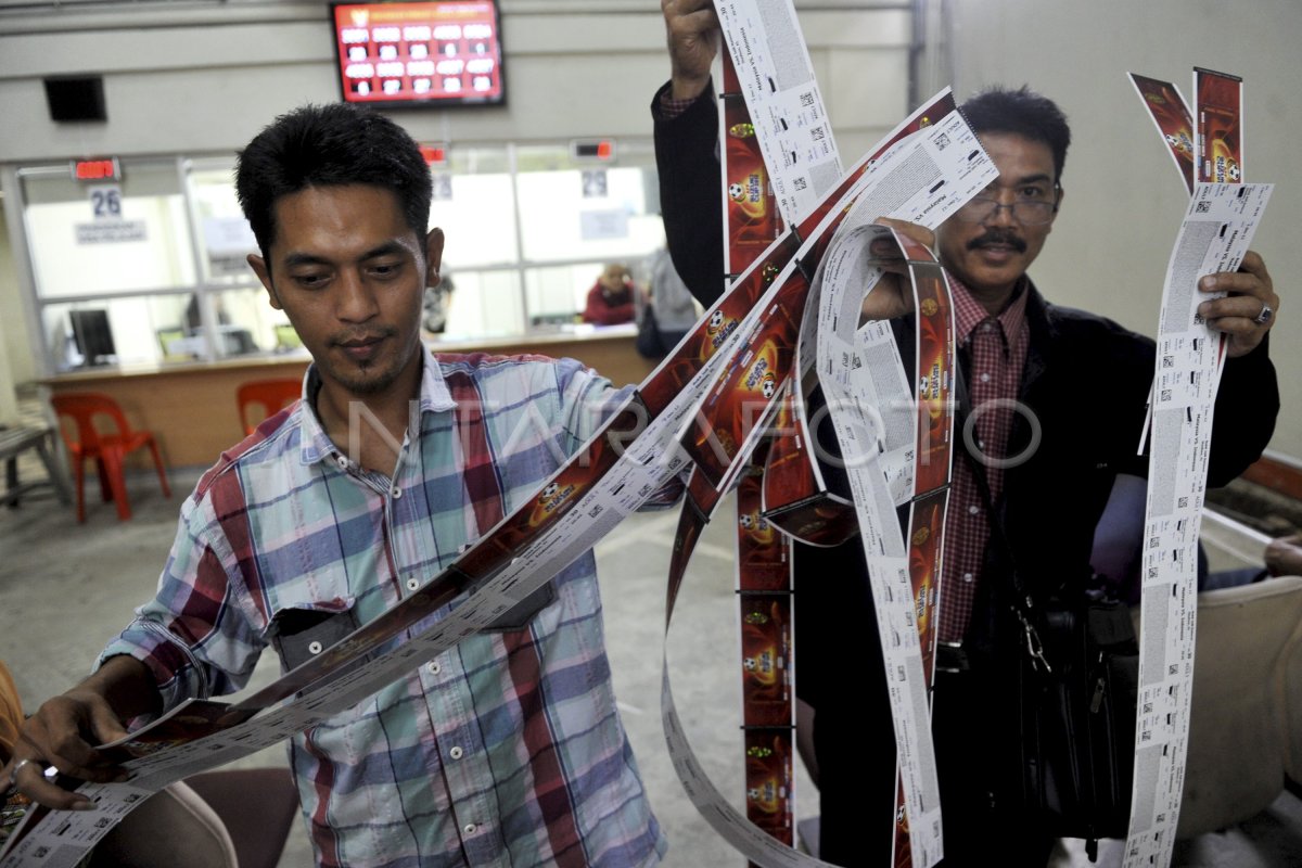 TIKET INDONESIA VS MALAYSIA | ANTARA Foto