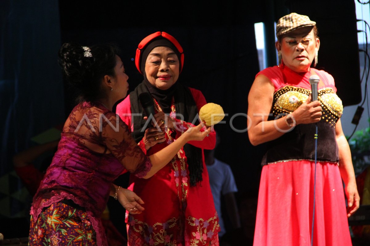 FESTIVAL BUDAYA BETAWI 2014 | ANTARA Foto