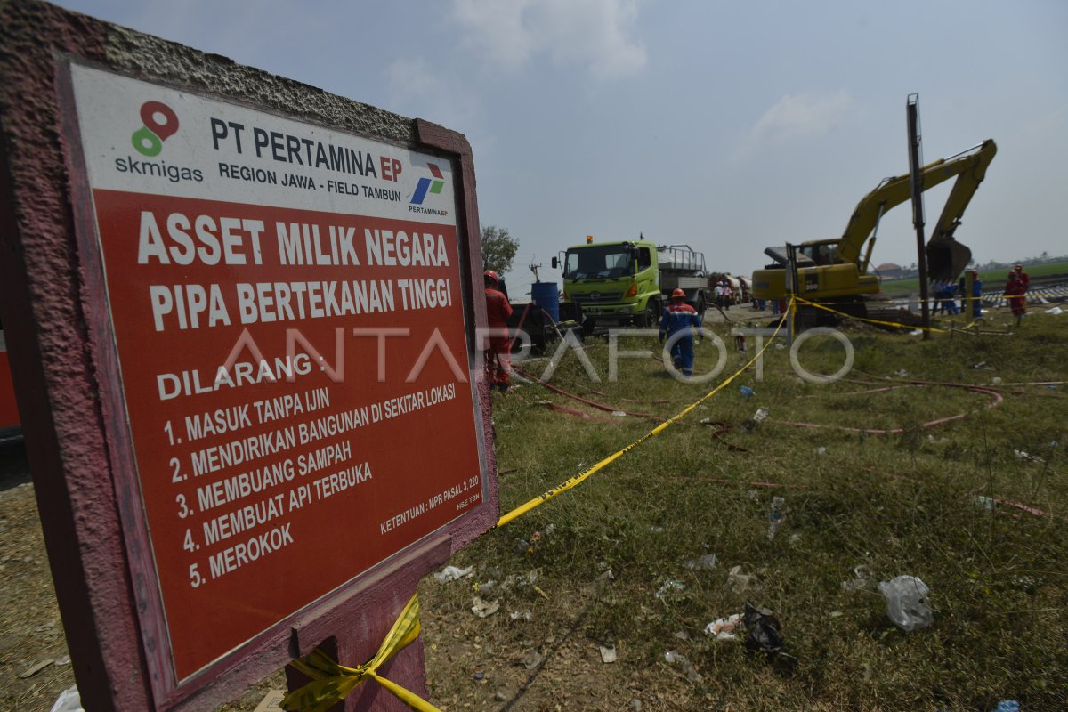 Kebakaran Pipa Pertamina Antara Foto