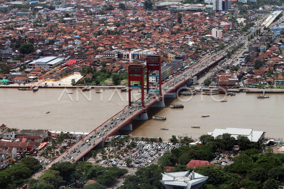 Jembatan Ampera Palembang Antara Foto