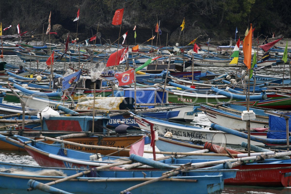 Bantuan Untuk Nelayan Indonesia Antara Foto