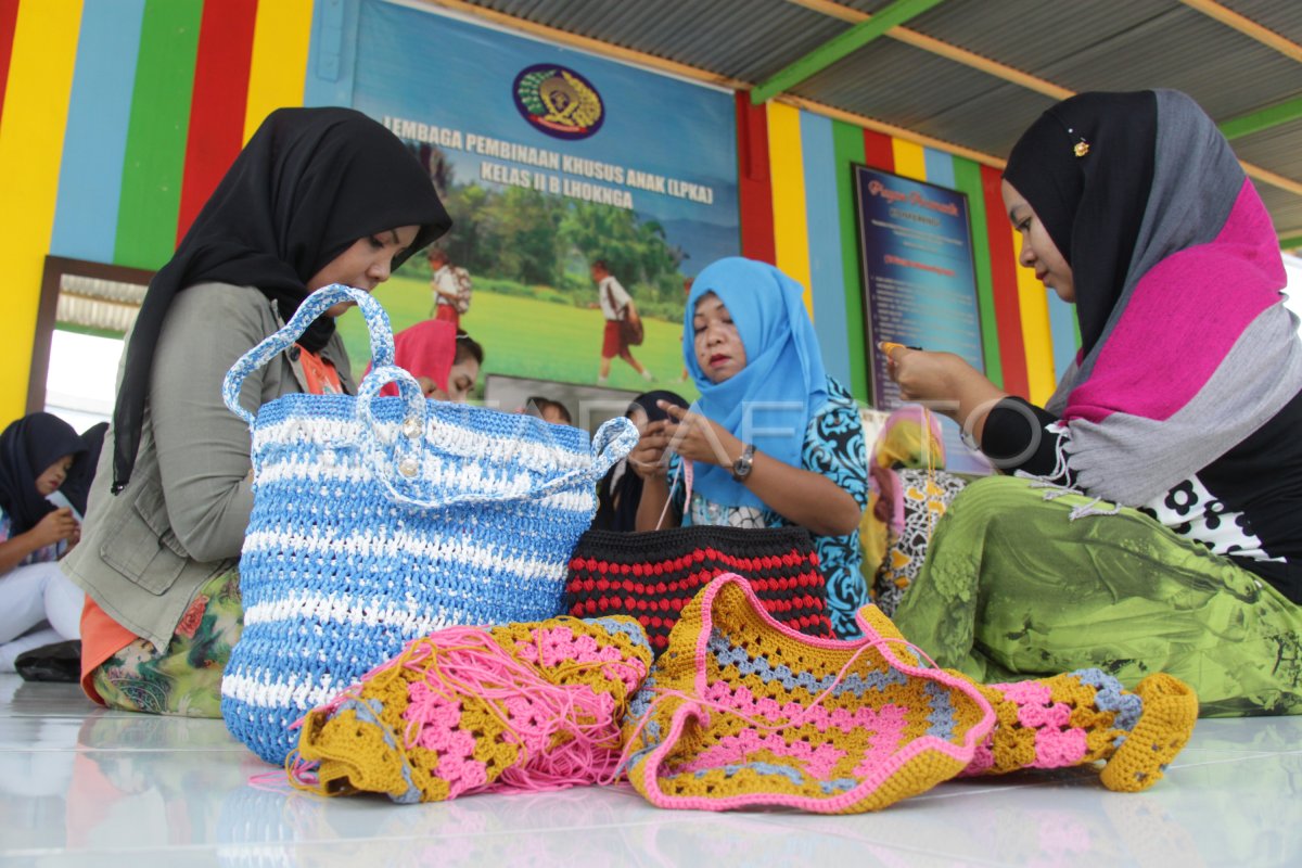 PELATIHAN KETERAMPILAN WARGA BINAAN | ANTARA Foto