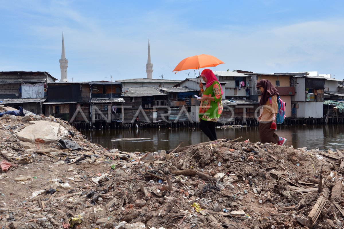 REVITALISASI KAWASAN WISATA | ANTARA Foto