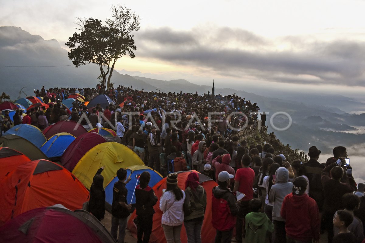 Wisata Lolai Toraja Utara Antara Foto