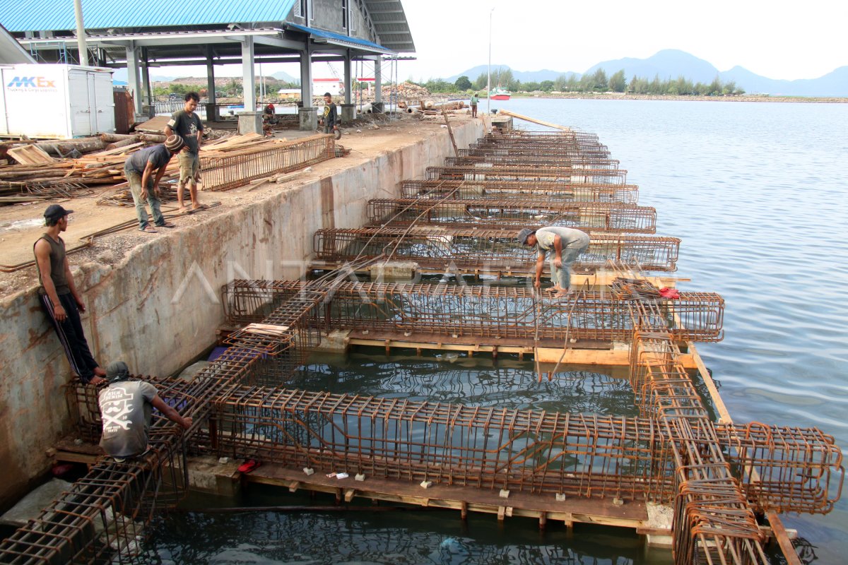 PENGEMBANGAN PELABUHAN PERIKANAN SAMUDERA | ANTARA Foto