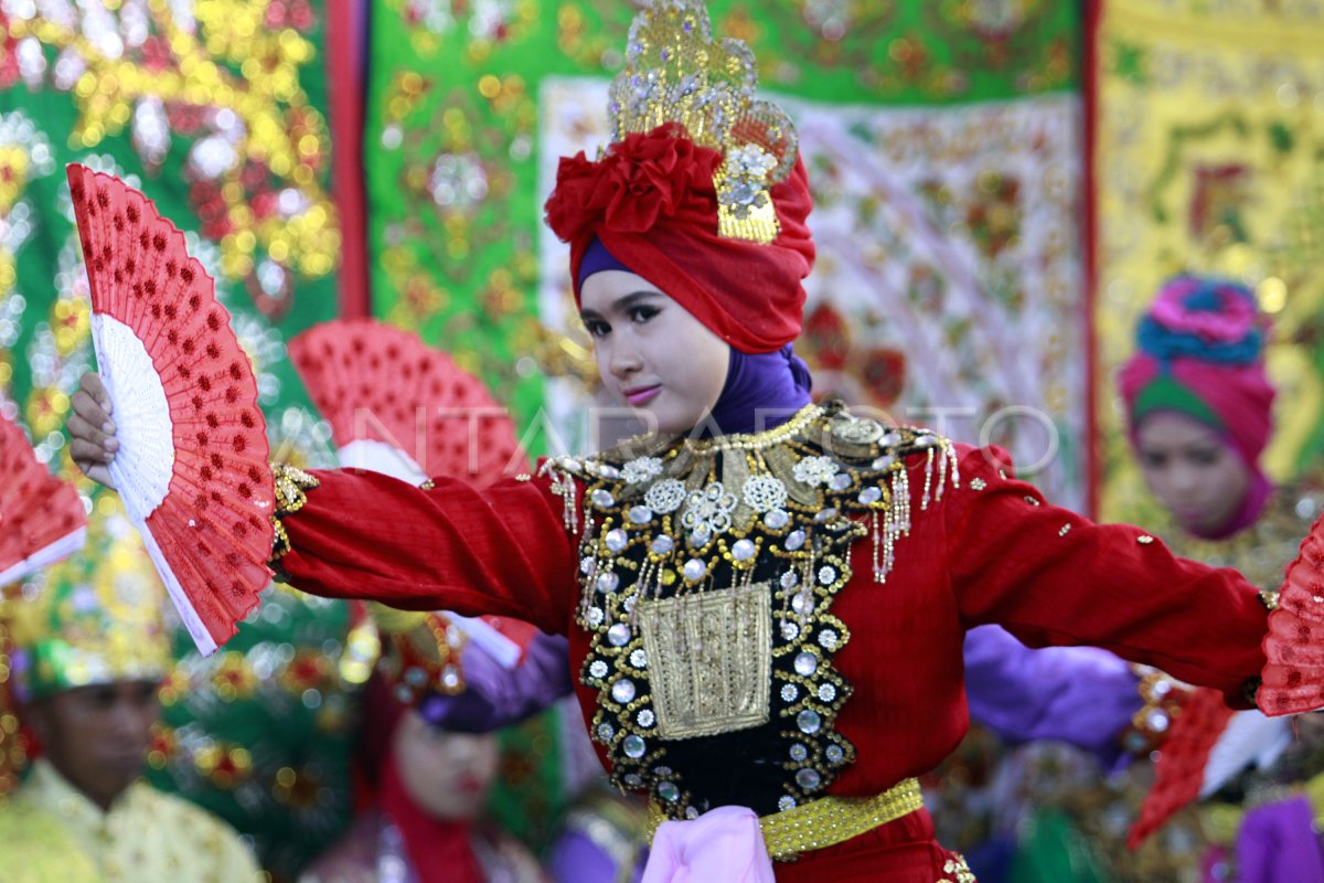 Tarian Tidi Loo Ayabu Antara Foto