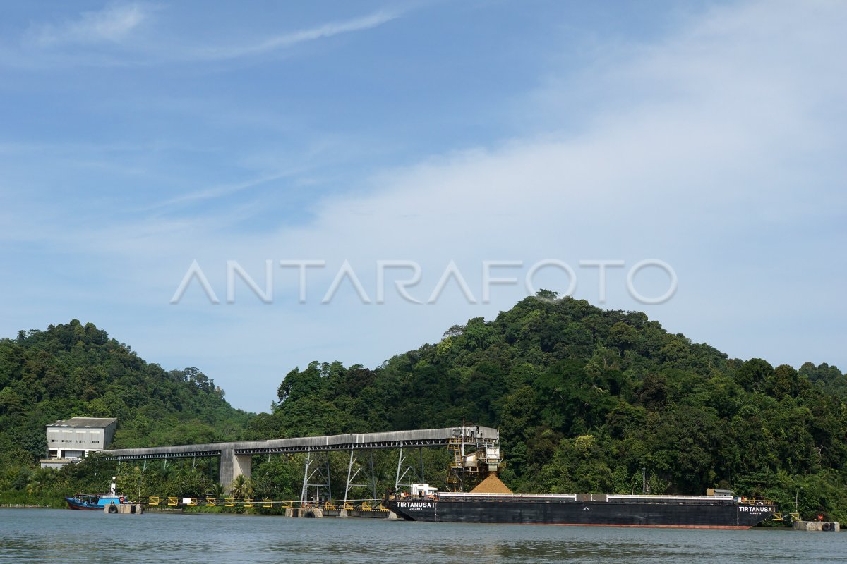 POTENSI TAMBANG KAPUR NUSAKAMBANGAN | ANTARA Foto