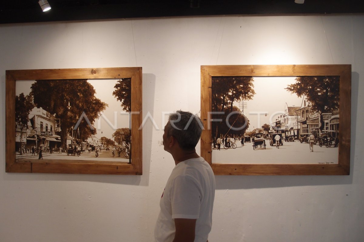 PAMERAN LUKISAN KOTA TUA | ANTARA Foto