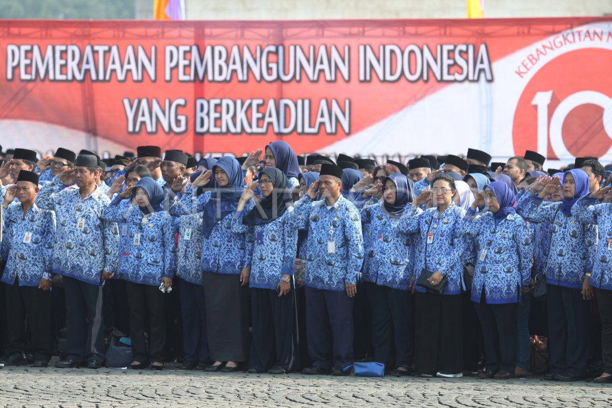 Upacara Hari Kebangkitan Nasional Antara Foto