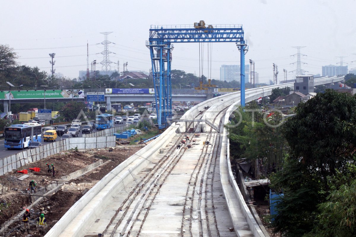 Proyek Lrt Jabodebek Antara Foto