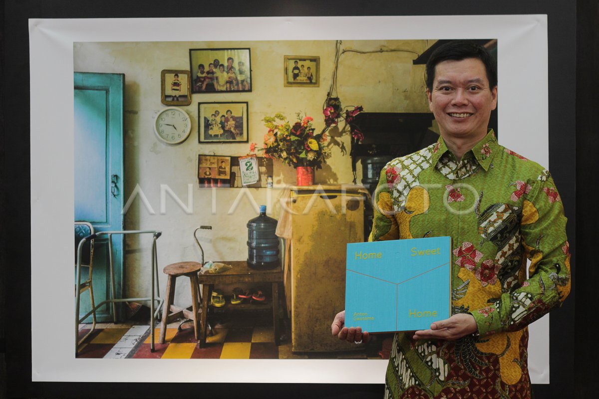 Pameran Dan Peluncuran Buku Foto Antara Foto