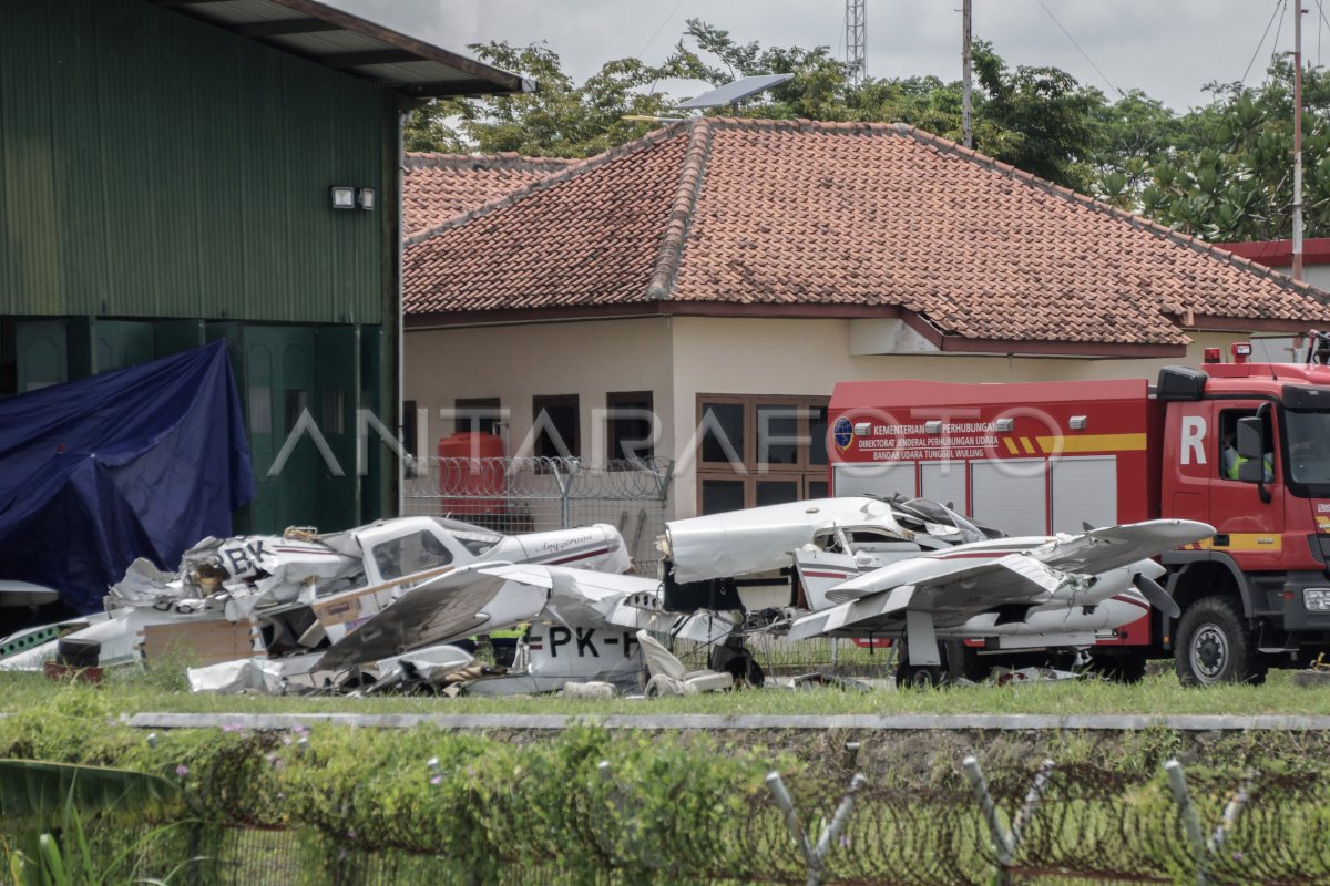 KNKT INVESTIGASI KECELAKAAN PESAWAT LATIH | ANTARA Foto