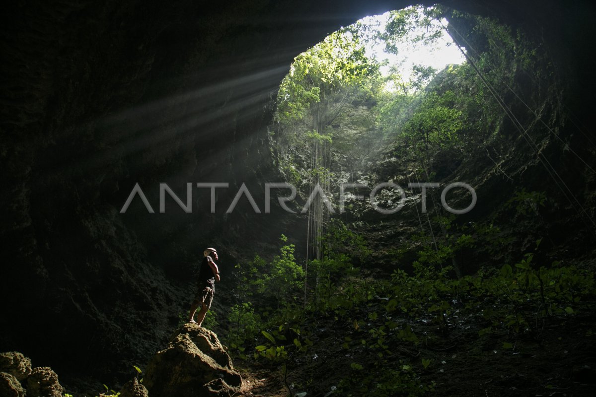 PENGEMBANGAN WISATA SUSUR GUA | ANTARA Foto