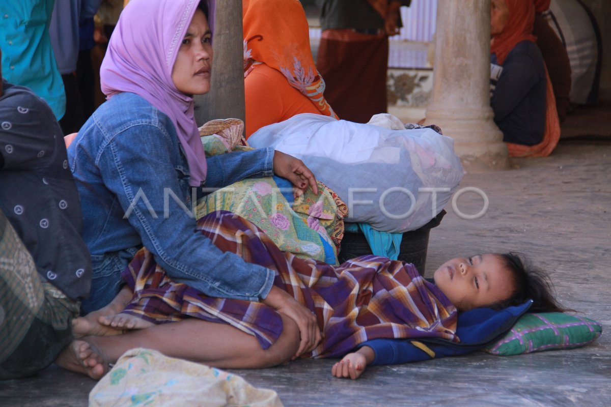 Dampak Gempa Sumenep Antara Foto