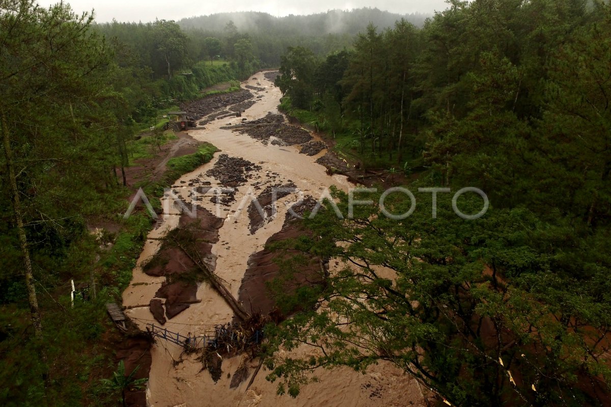 Waspada Potensi Banjir Bandang Susulan Antara Foto