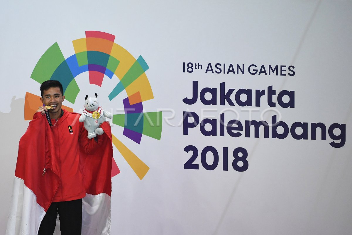 EMAS PENCAK SILAT KELAS B PUTRA INDONESIA VS MALAYSIA | ANTARA Foto