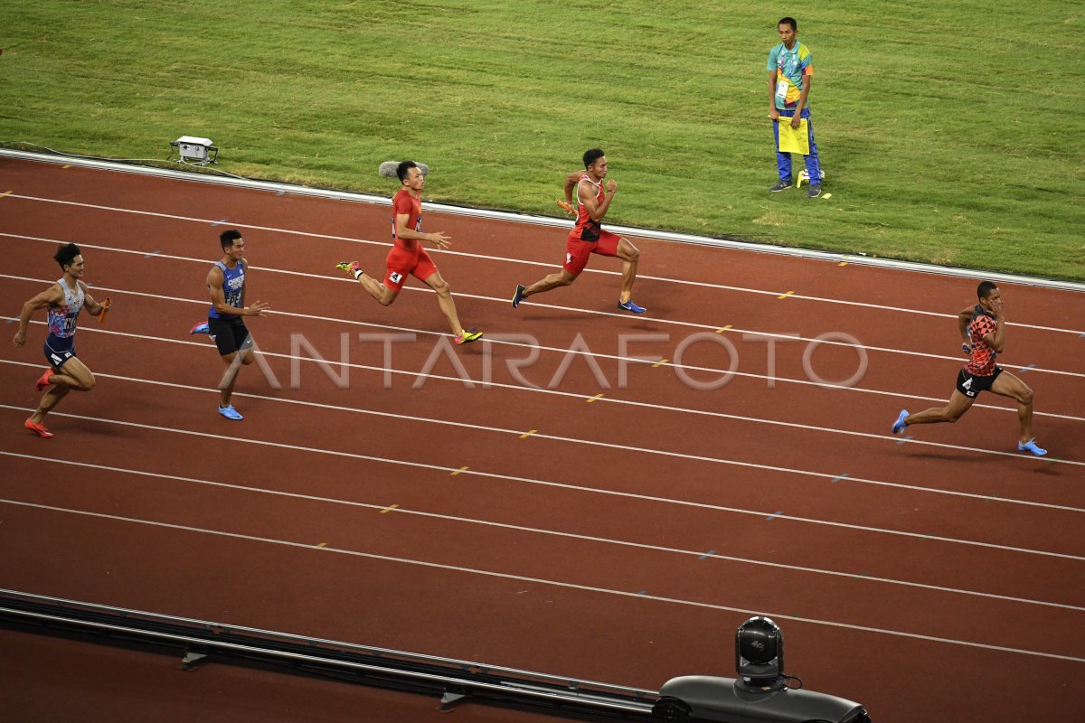 Atletik Lari Estafet 4x100 Meter Putra Final Antara Foto