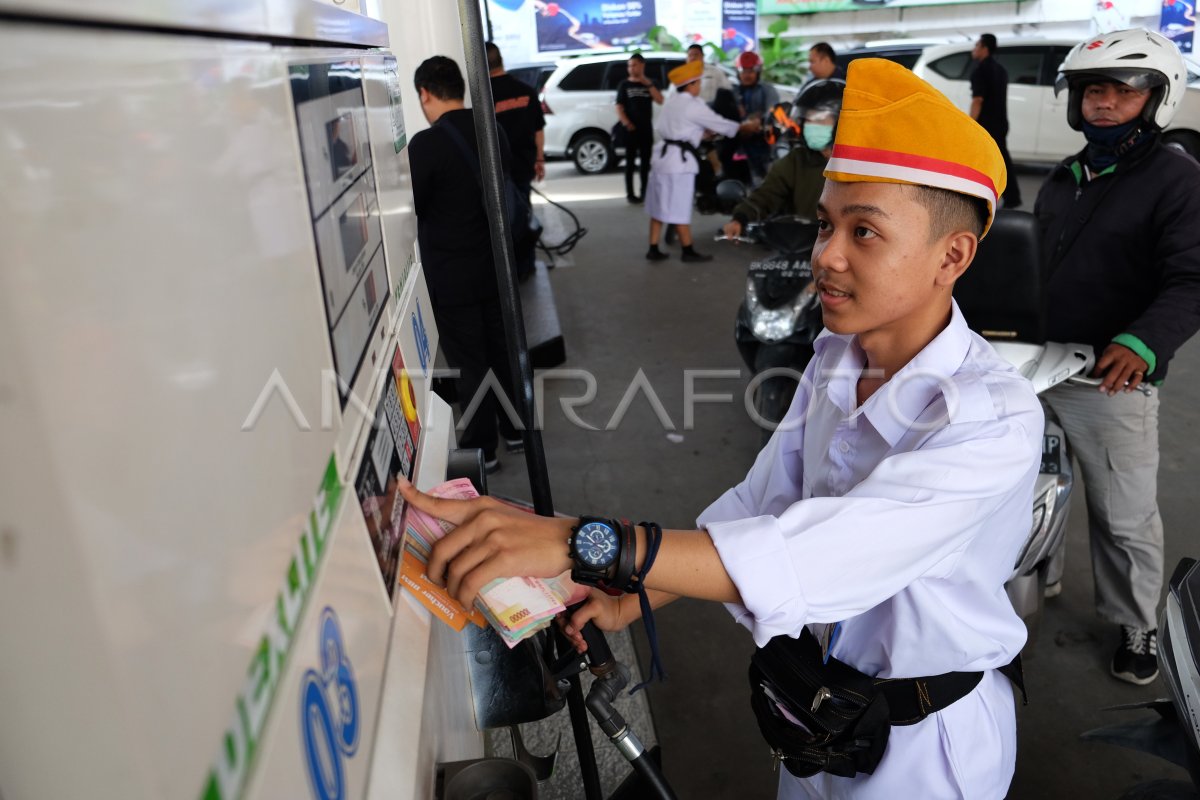 PERTAMINA PERINGATI HARI PAHLAWAN | ANTARA Foto