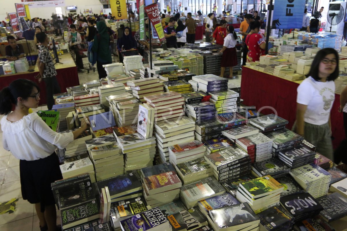 BAZAR DUA JUTA BUKU