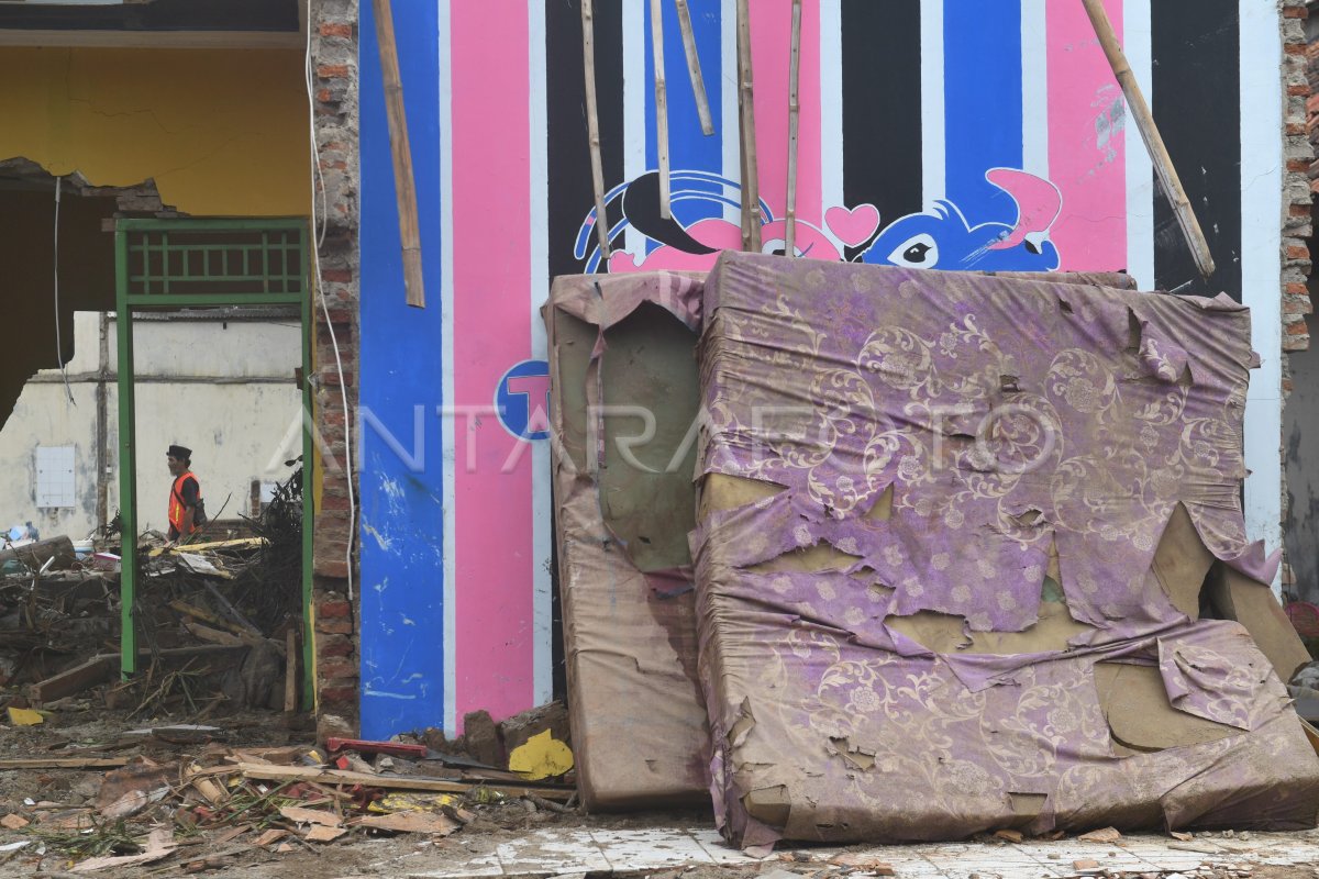 Masa Tanggap Darurat Tsunami Selat Sunda Antara Foto 