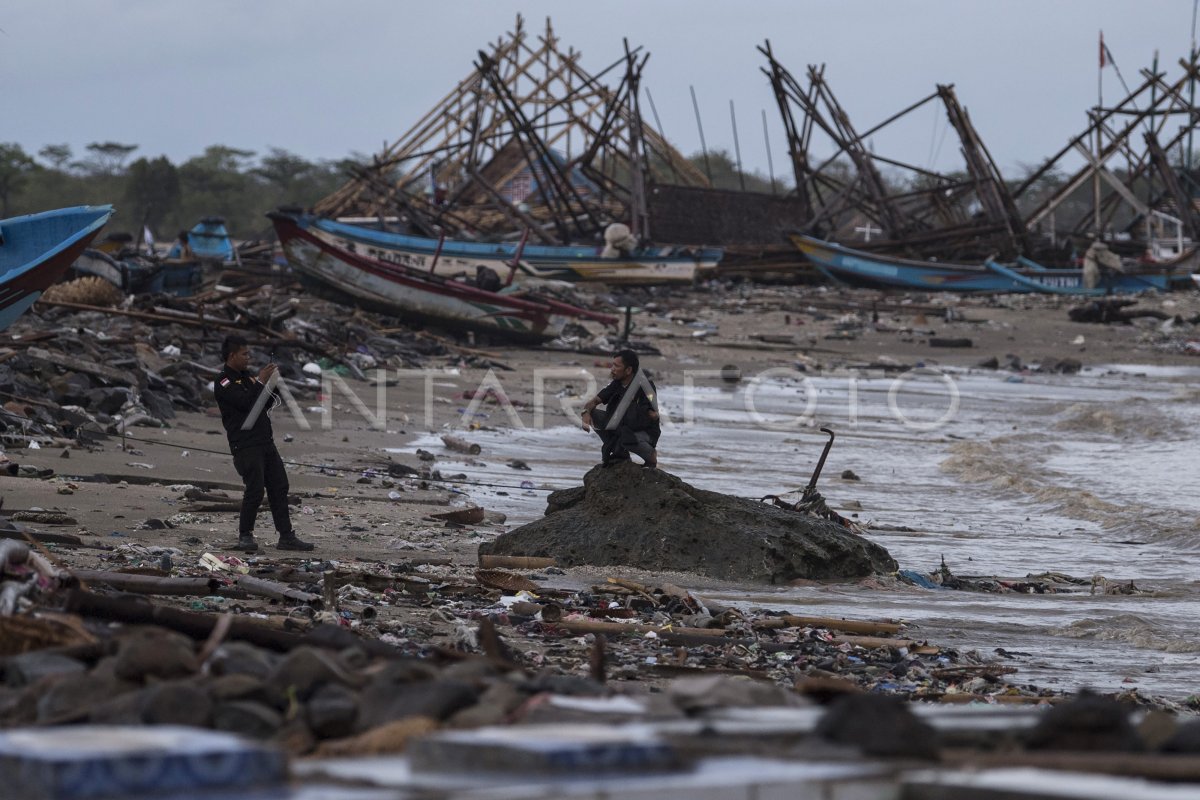 Pasca Tsunami Selat Sunda Antara Foto 