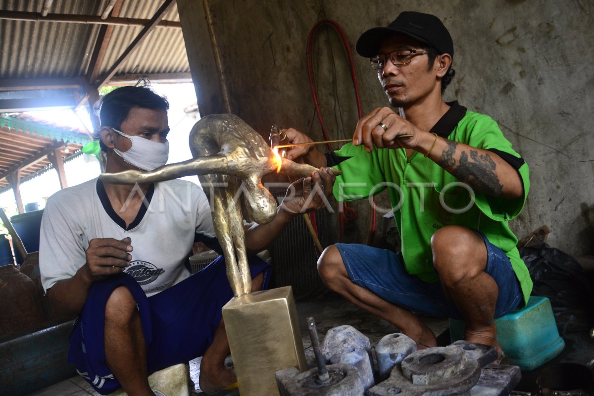 COR KUNINGAN JOMBANG