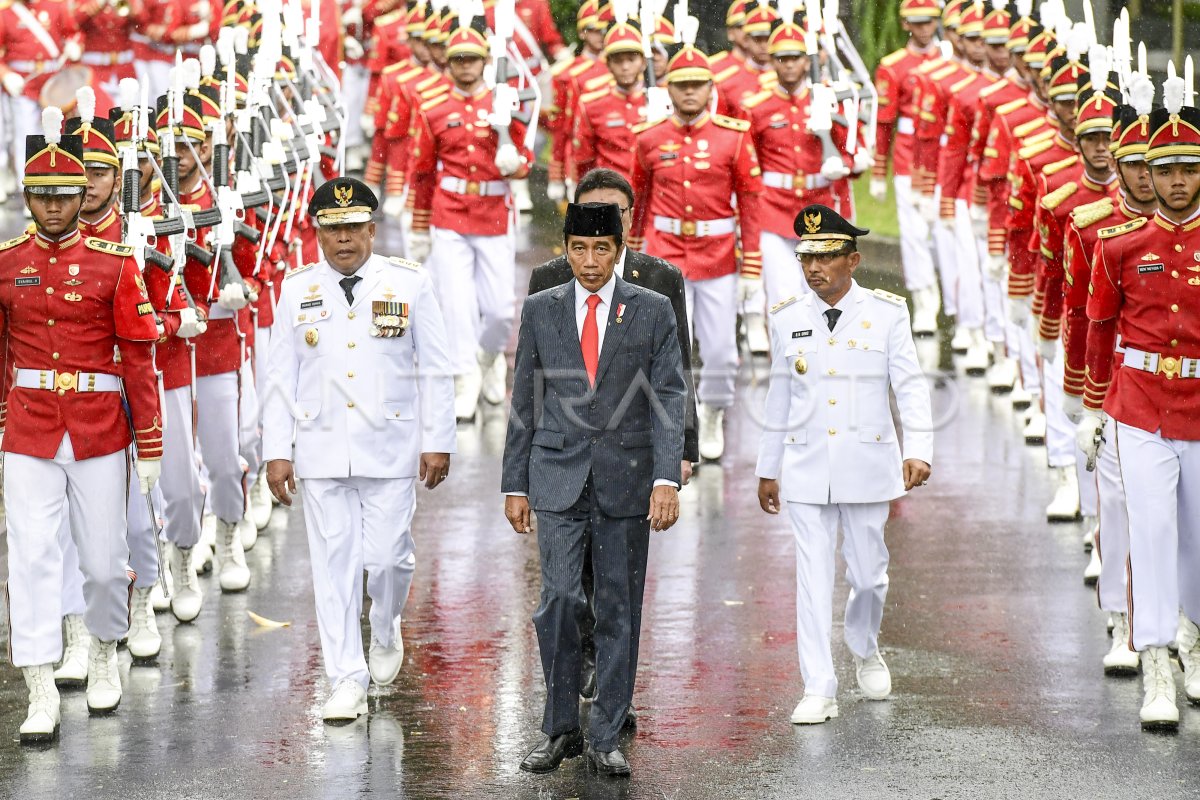 PELANTIKAN GUBERNUR DAN WAKIL GUBERNUR MALUKU | ANTARA Foto