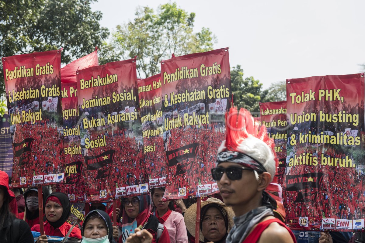 HARI BURUH INTERNASIONAL | ANTARA Foto