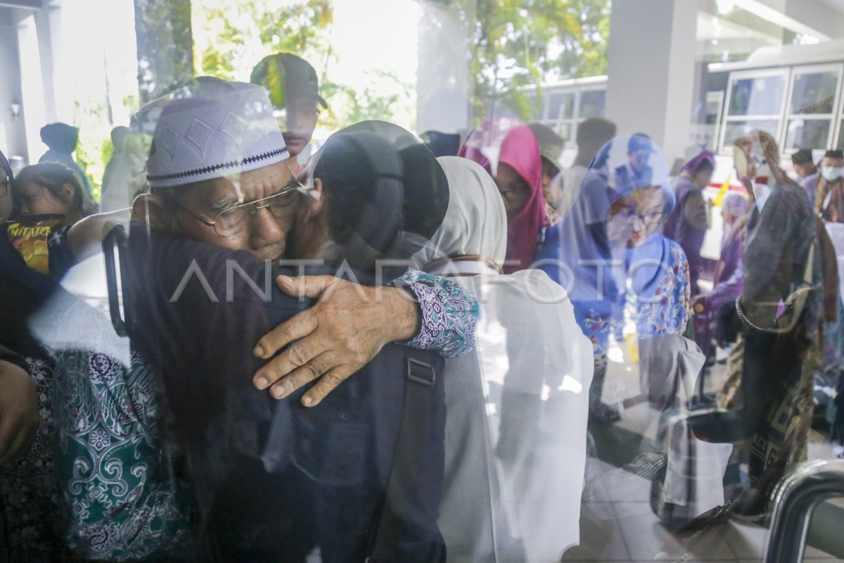 KLOTER I BATAM MASUK ASRAMA HAJI