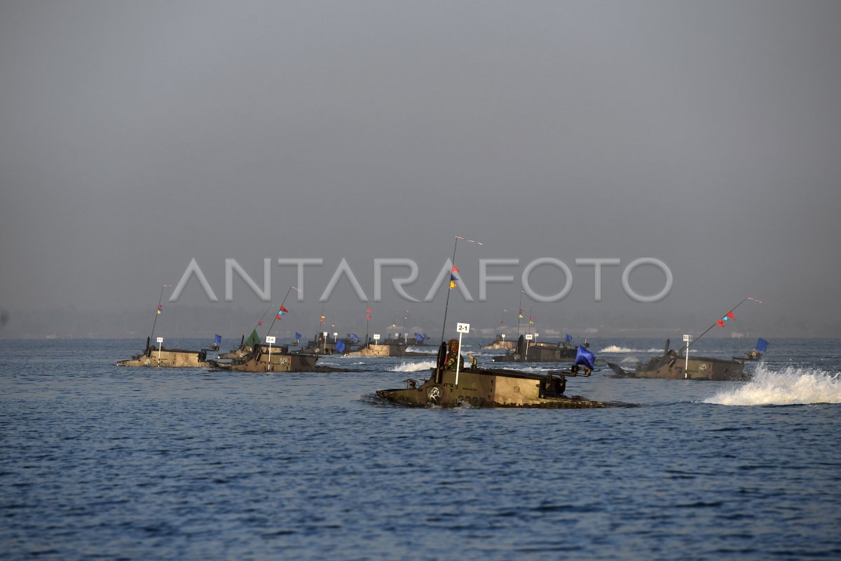 LATIHAN GABUNGAN TNI | ANTARA Foto