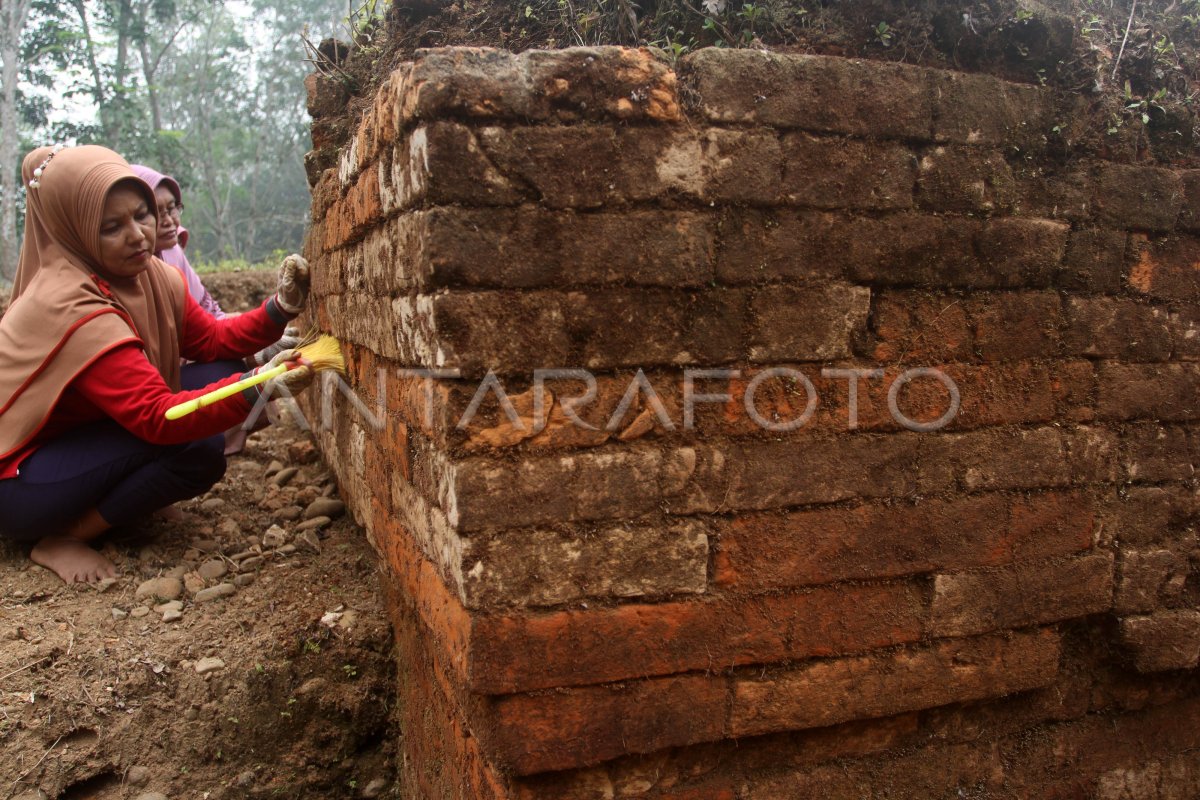 AKSKAVASI CANDI PULAU SAWAH DHARMASRAYA | ANTARA Foto