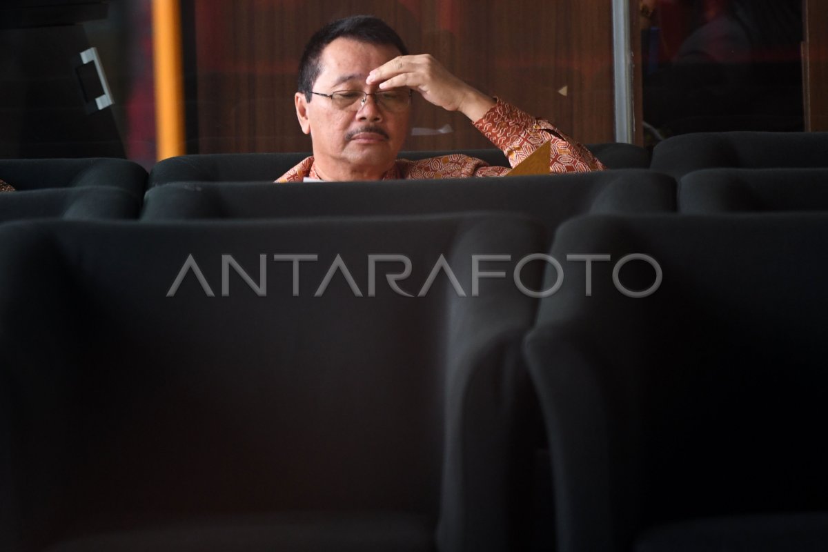 Pemeriksaan Mantan Dirut Petral Antara Foto