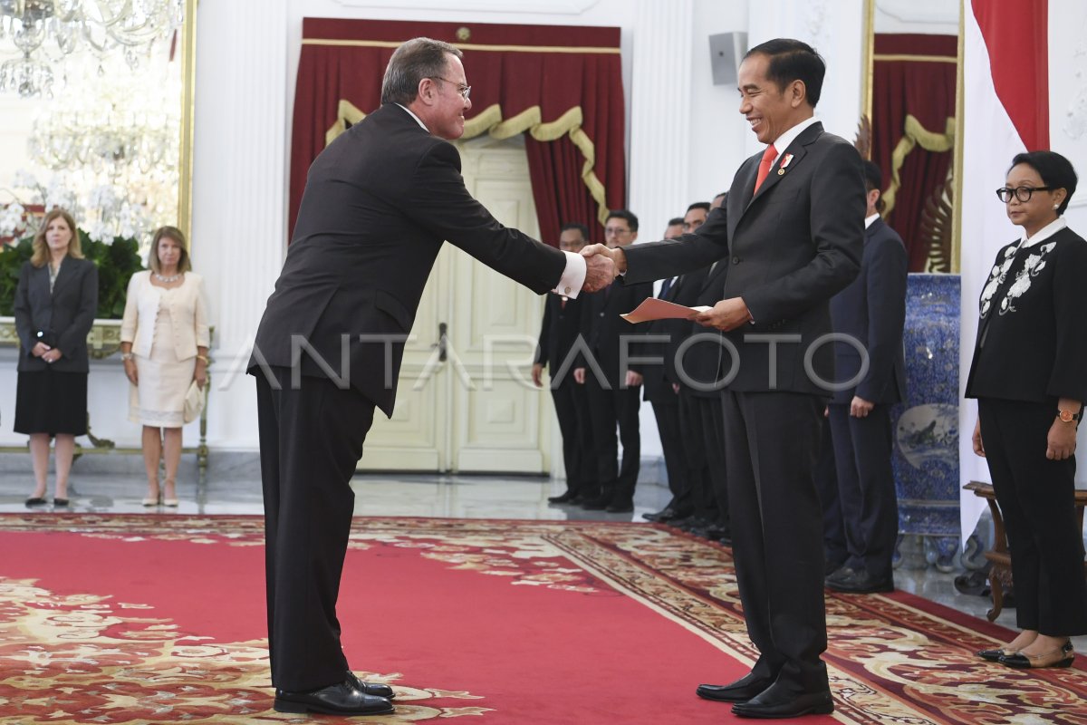 PRESIDEN MENERIMA DUBES LPPB