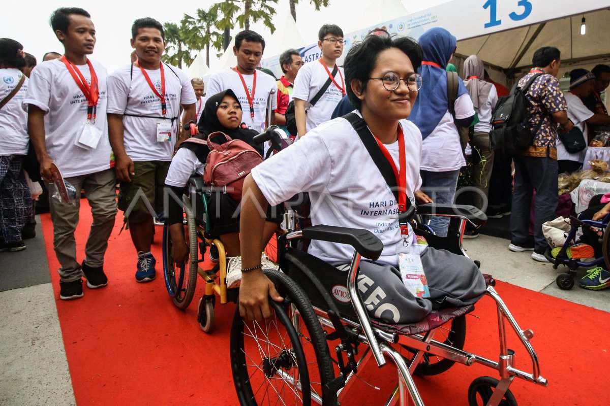 PERINGATAN HARI DISABILITAS INTERNASIONAL | ANTARA Foto