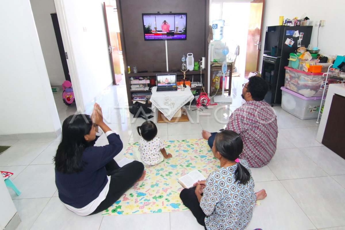 UMAT KATOLIK MISA STREAMING DI RUMAH