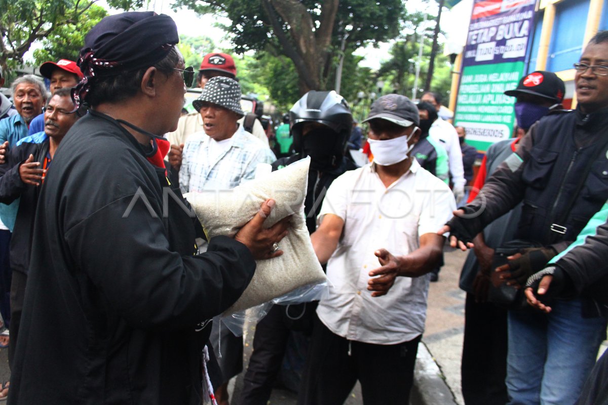 Busana Tradisional Desa: Harta Karun Kearifan Lokal, Dibangkitkan Kembali oleh Komunitas Pecinta