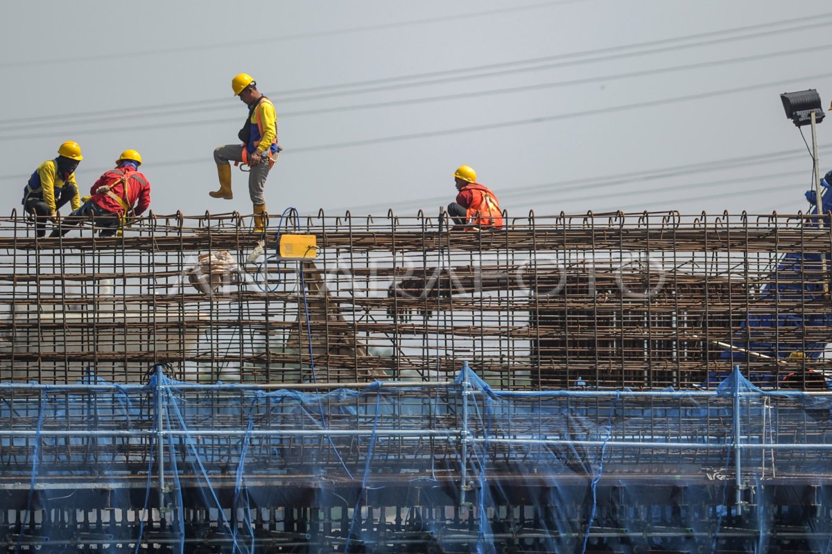 Sertifikasi Tenaga Kerja Konstruksi Antara Foto