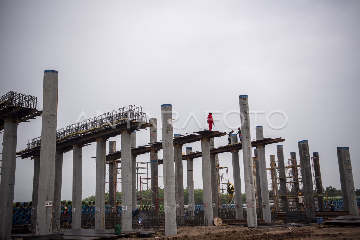 PEMBANGUNAN TOL INDRALAYA-PRABUMULIH | ANTARA Foto