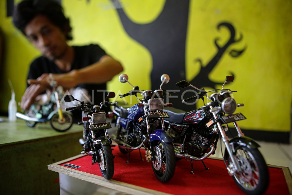 Kerajinan Miniatur Sepeda Motor Dari Barang Bekas Antara Foto 6452