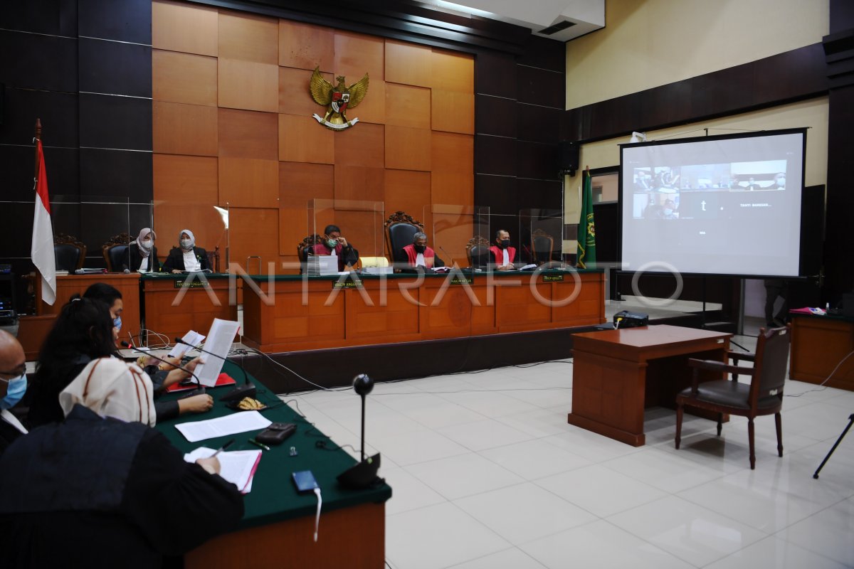 SIDANG KASUS DOKUMEN PERJALANAN PALSU DJOKO TJANDRA | ANTARA Foto