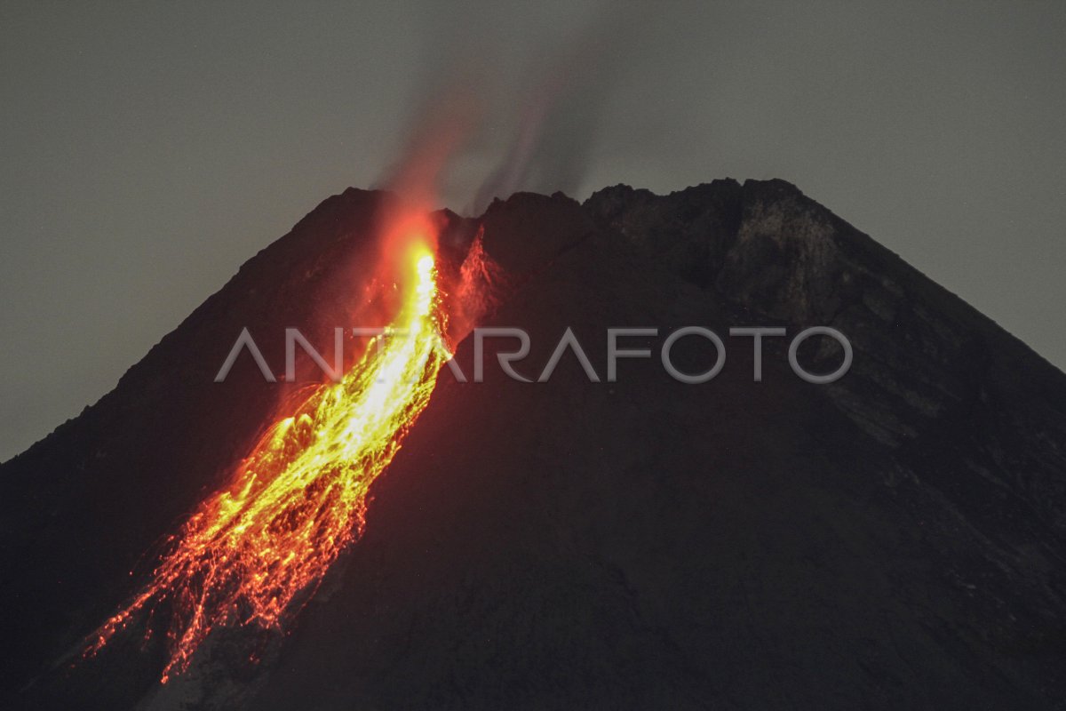 POTENSI BAHAYA ERUPSI GUNUNG MERAPI | ANTARA Foto