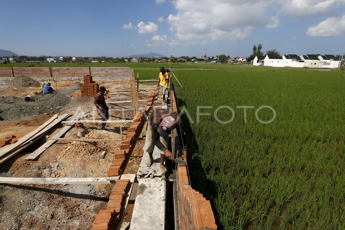 ALIH FUNGSI LAHAN PERTANIAN | ANTARA Foto