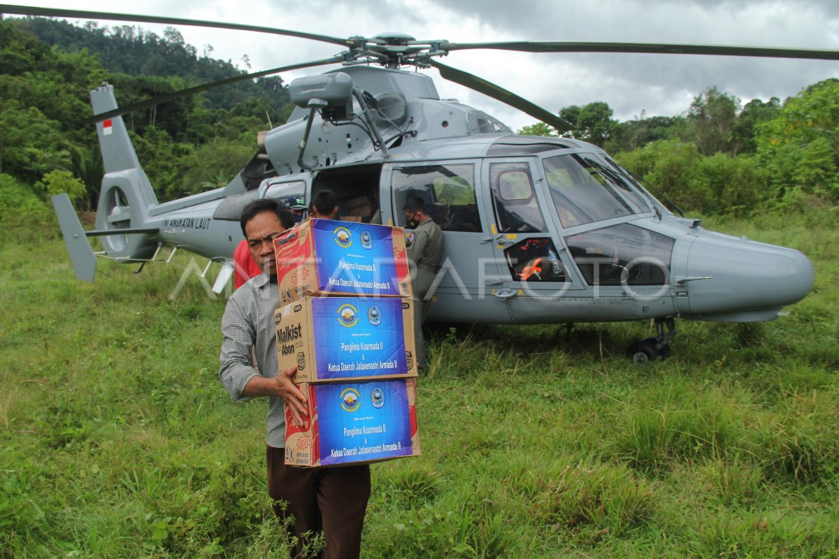 HELIKOPTER DIKERAHKAN SALURKAN LOGISTIK BAGI KORBAN GEMPA BUMI DI ...