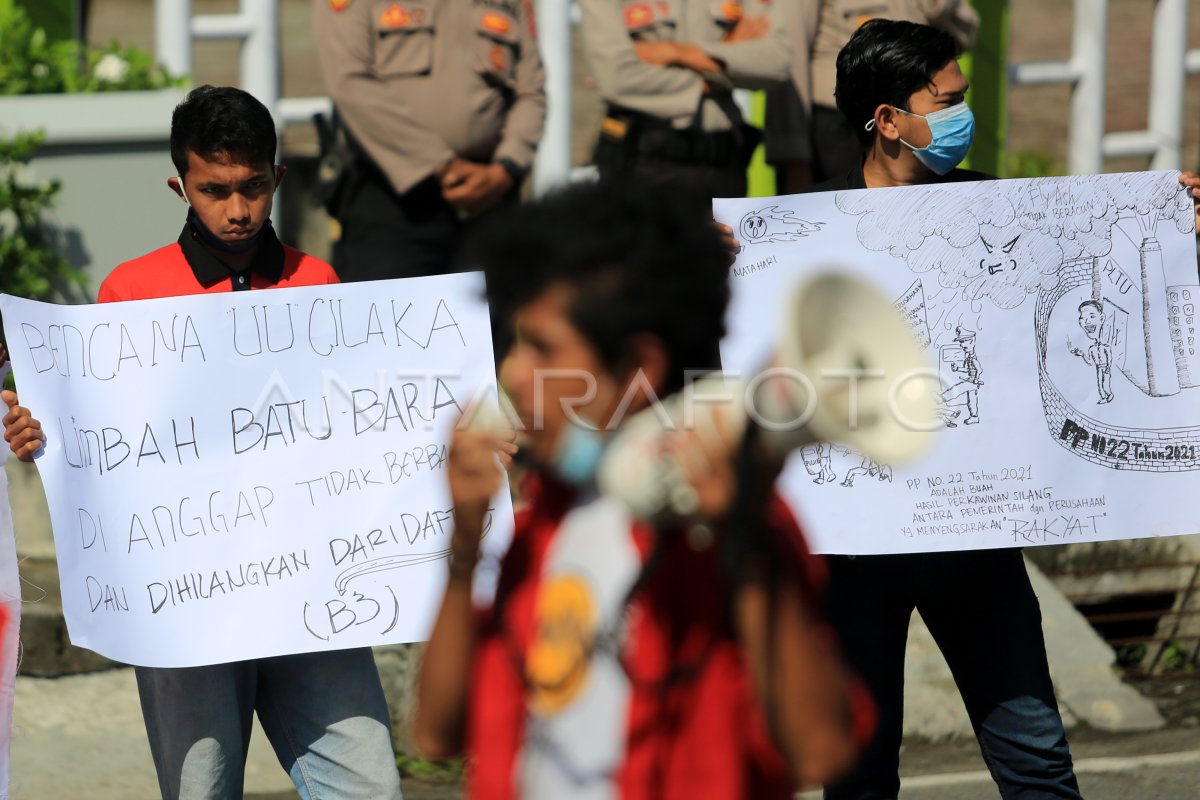 AKSI TOLAK PENGHAPUSAN LIMBAH BATU BARA DARI KATEGORI LIMBAH B3 ...