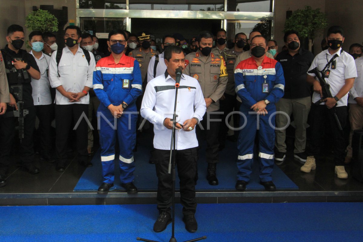 Kabareskrim Kunjungi Pertamina Balongan Antara Foto